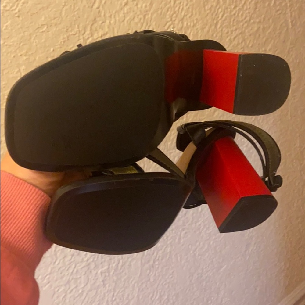 Zara platforms - Picture 2 of 3